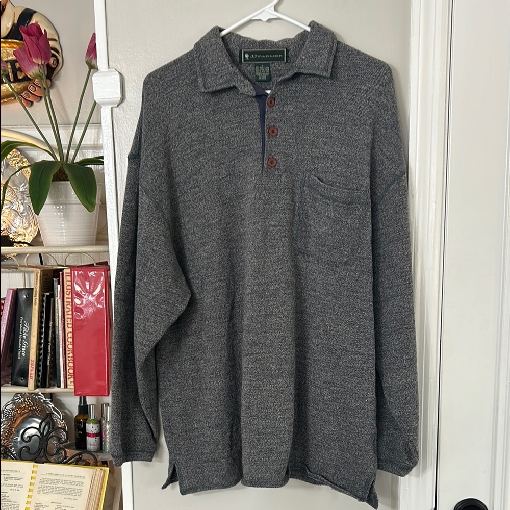 J.J. Farmer Men’s long sleeve Size L